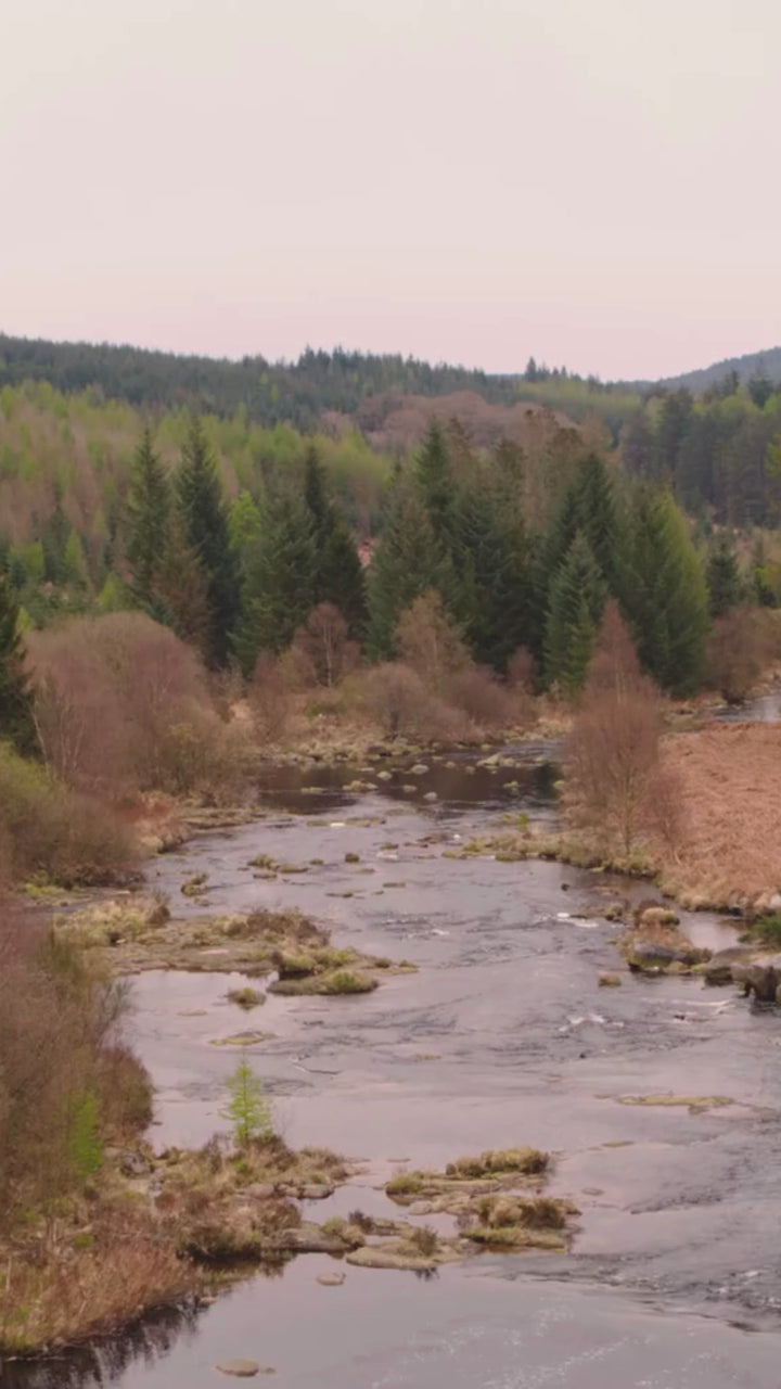The Sassenach promotional video with Sam Heughan walking through Scotland